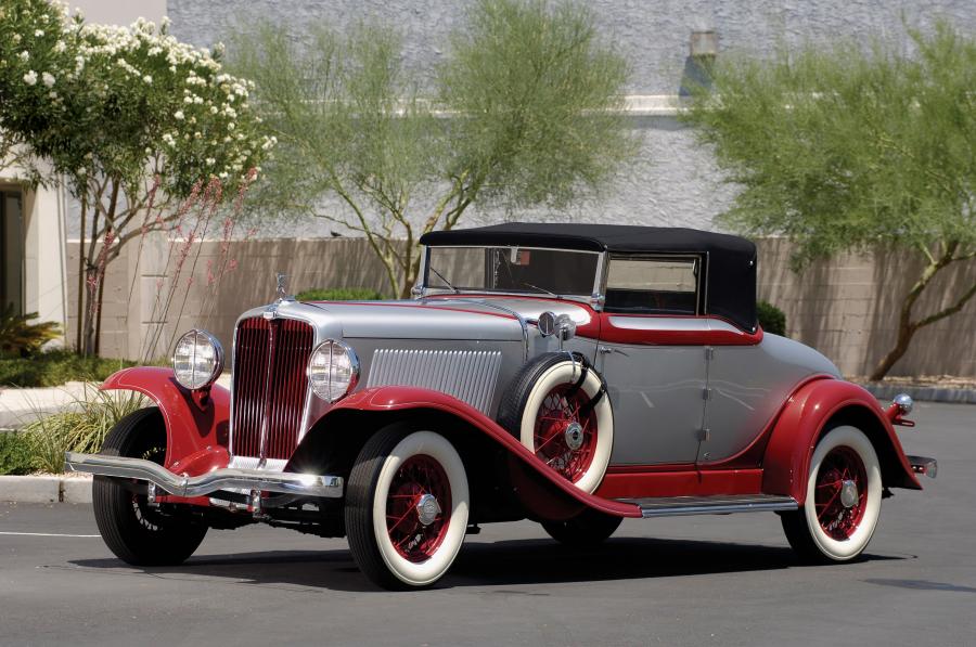  Auburn 8-100A Custom Dual Ratio Cabriolet 1932 года  (фото 14 из 35)